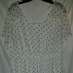 Torrid white w/ black polka dots dress size 3